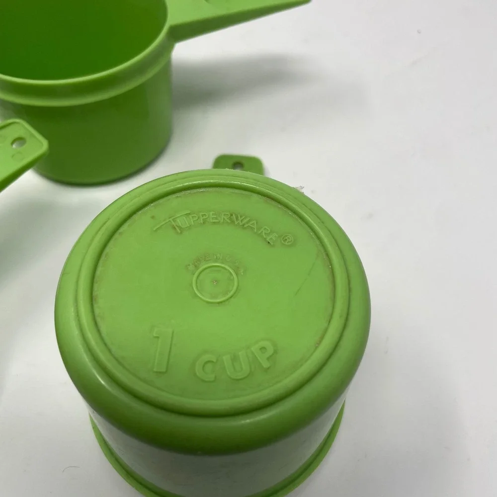 Vintage Tupperware Measuring Cups Set 6 Lime Green Nesting Kitchen Baking Tools